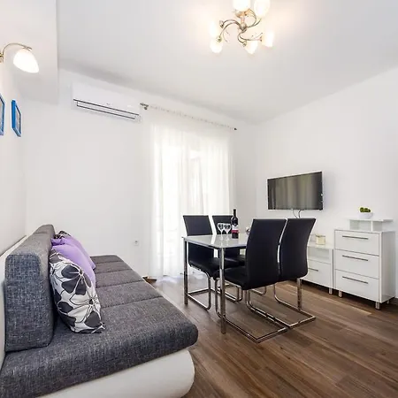 Miracool Apartment